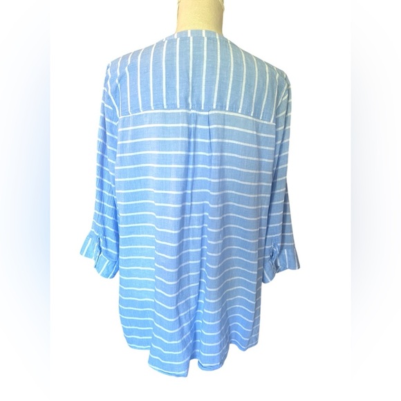 St. John's Bay Blue and White 3/4 Sleeve Button Down Blouse- XL - Picture 5 of 7